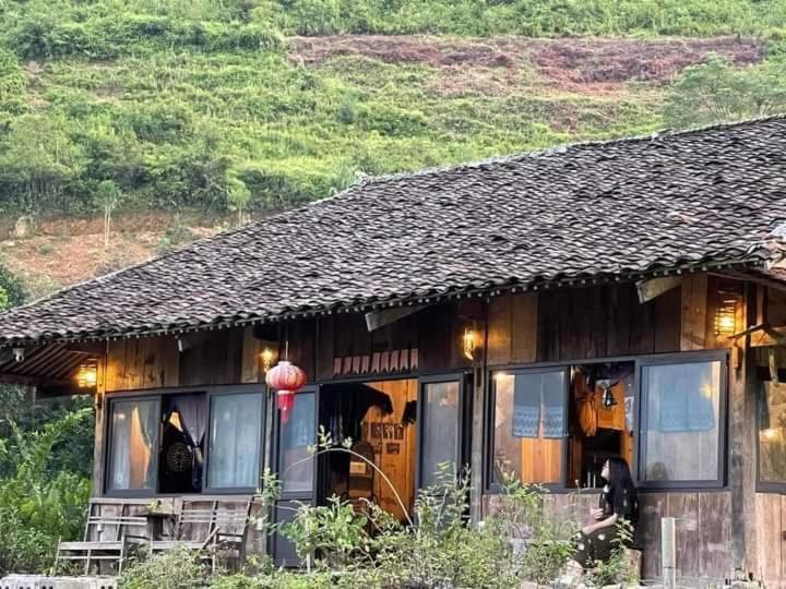 Lung Muoi Homestay Na Giao Екстериор снимка